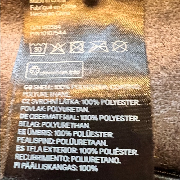 H&M Womens 3X Black VEGAN Leather Pants - Picture 9 of 9